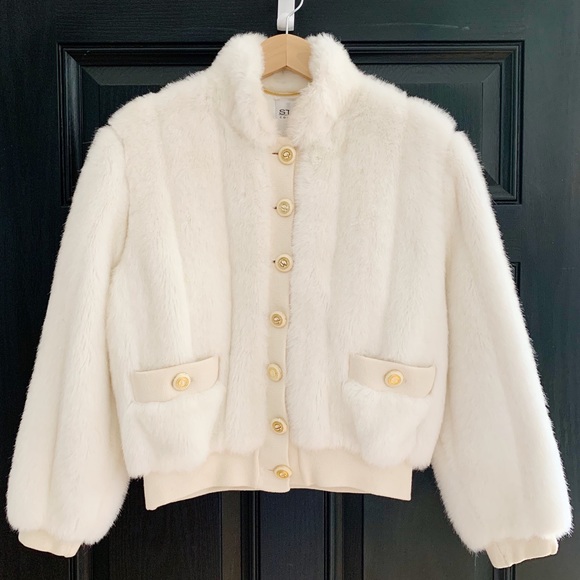St. John Collection Jackets & Blazers - St. John Collection | Ivory Faux Fur Jacket Sz S